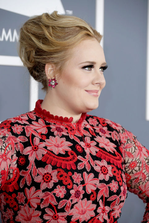 adele-grammy-updo-h724